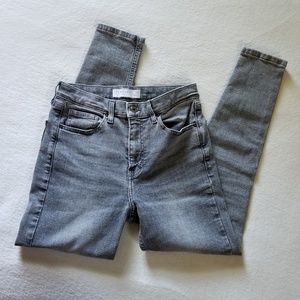 NWOT Topshop Jamie High Waisted Jeans